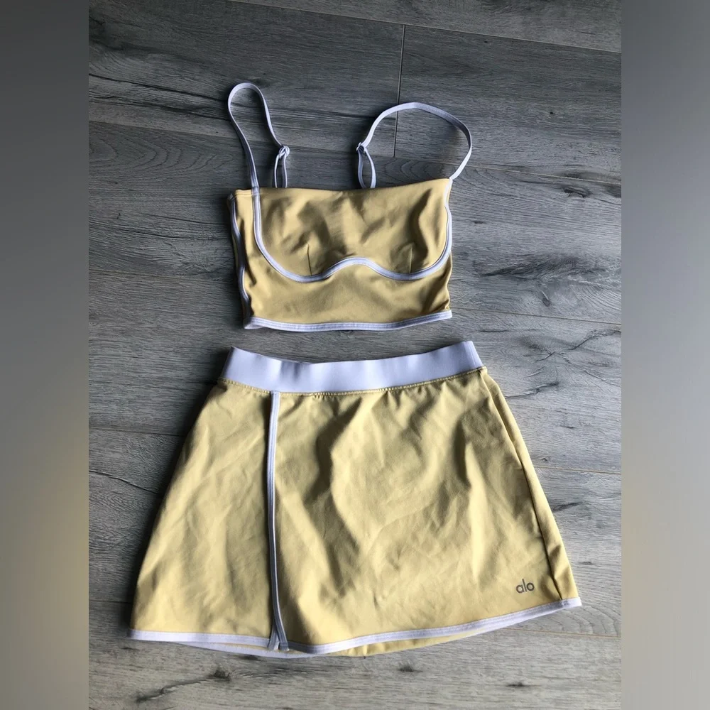Alo Warm Butter Streamline Set